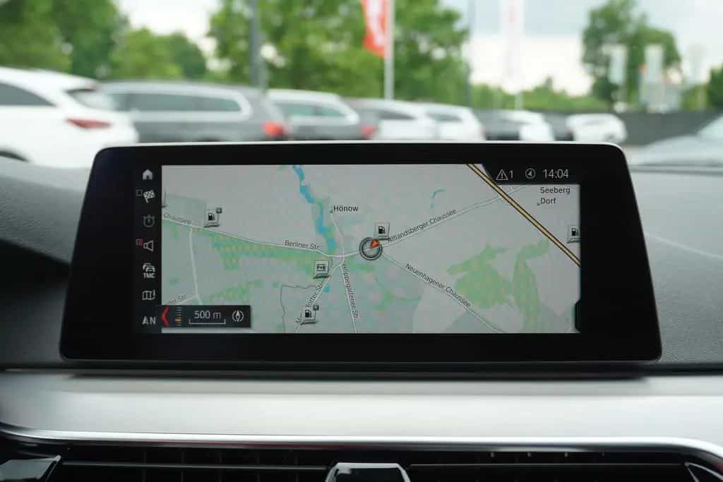 BMW 520 d xDrive M Sport AHK Standheizung Kamera 05/2019-photo-26