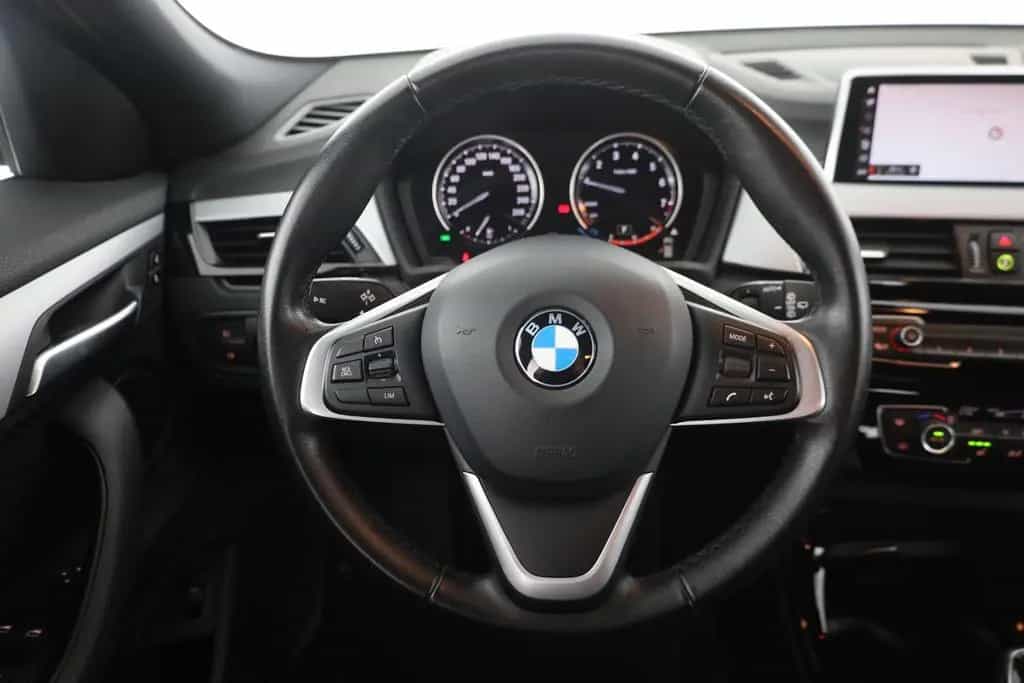 BMW X2 sDrive 18i LED Navi Sitzheizung Tempomat PDC 06/2020-photo-14