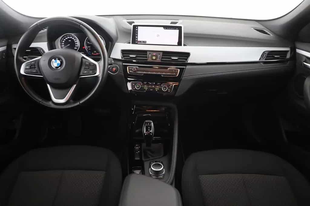 BMW X2 sDrive 18i LED Navi Sitzheizung Tempomat PDC 06/2020-photo-8