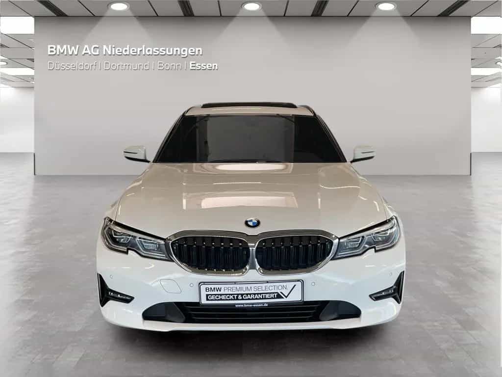 BMW 318 i Touring LiveCockpitProf Laser Kamera HiFi 06/2022-photo-4