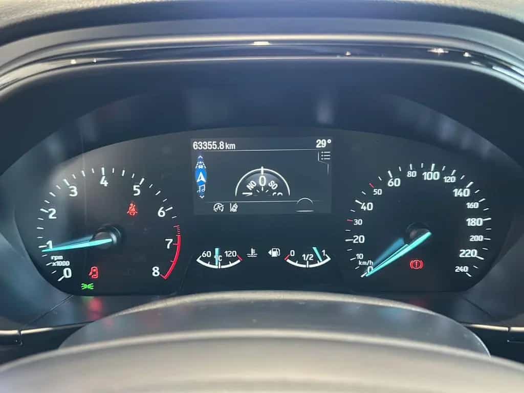 Ford Focus ST-Line Bluetooth Head Up Display Navi LED 12/2021-photo-16