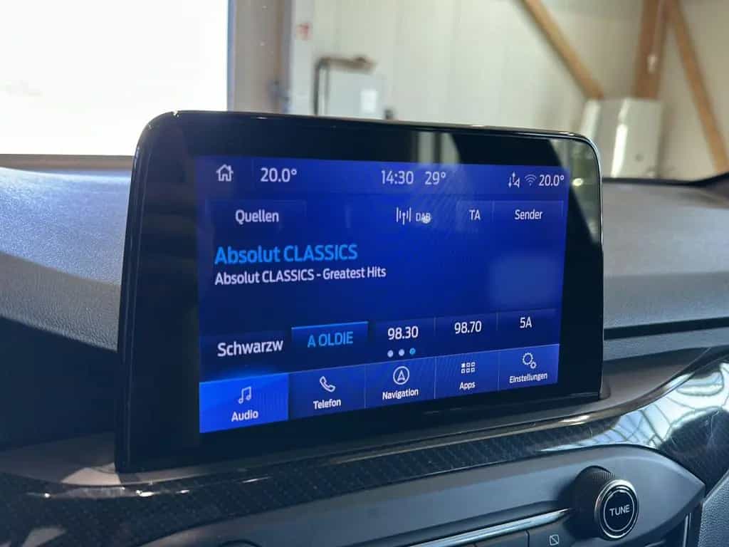 Ford Focus ST-Line Bluetooth Head Up Display Navi LED 12/2021-photo-17