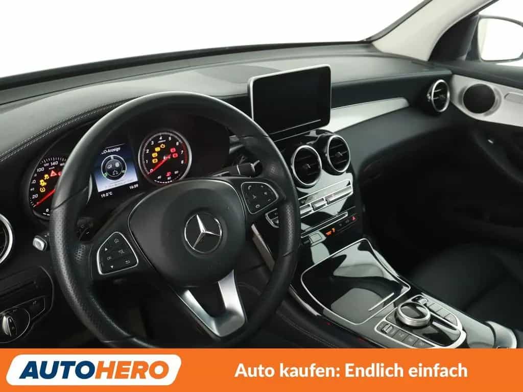 Mercedes-Benz GLC 250 4Matic Exclusive Aut.*NAVI*LED*TEMPO*PDC 01/2017-photo-10
