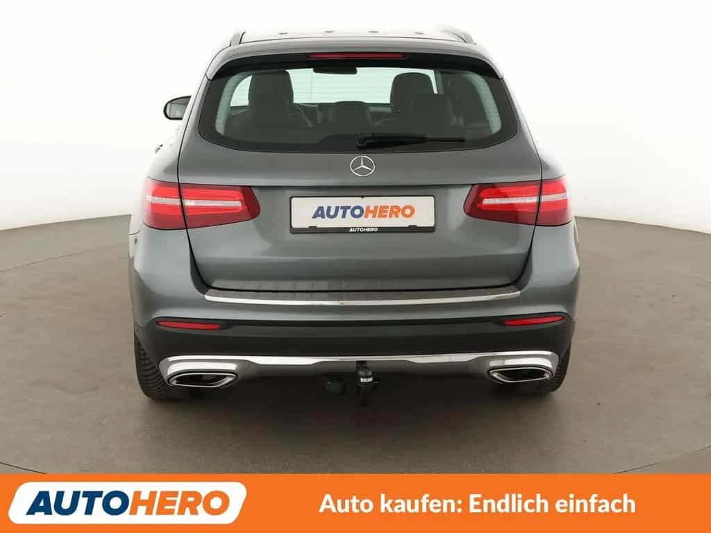 Mercedes-Benz GLC 250 4Matic Exclusive Aut.*NAVI*LED*TEMPO*PDC 01/2017-photo-4