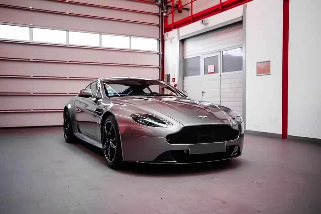 Aston Martin V8 Vantage 4.0 V8 - 06/2018-photo-0