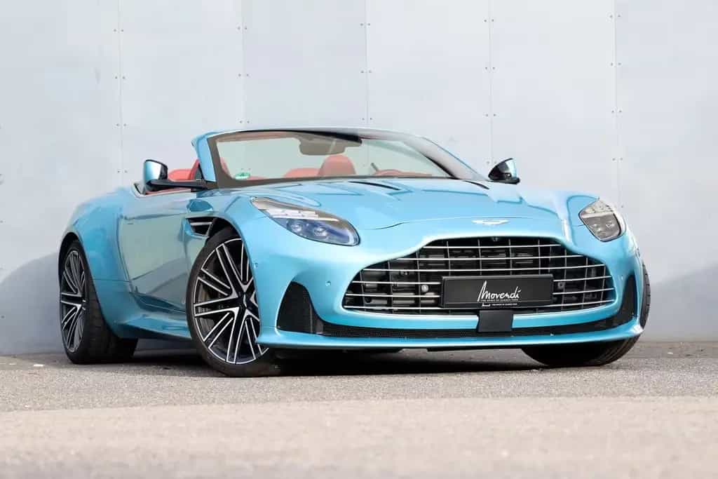 Aston Martin DB12 Volante 1. Hand 07/2024-photo-0