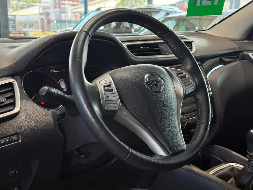 Nissan Qashqai Visia *HU/AU NEU*PANO* 03/2016-photo-14