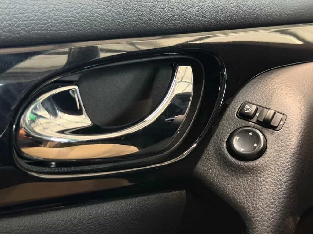 Nissan Qashqai Visia *HU/AU NEU*PANO* 03/2016-photo-29
