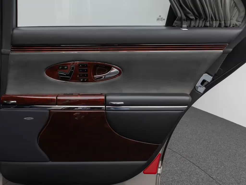 Maybach 57 DUOTONE V12 Fondpaket Massage Solar VOLL 04/2006-photo-37