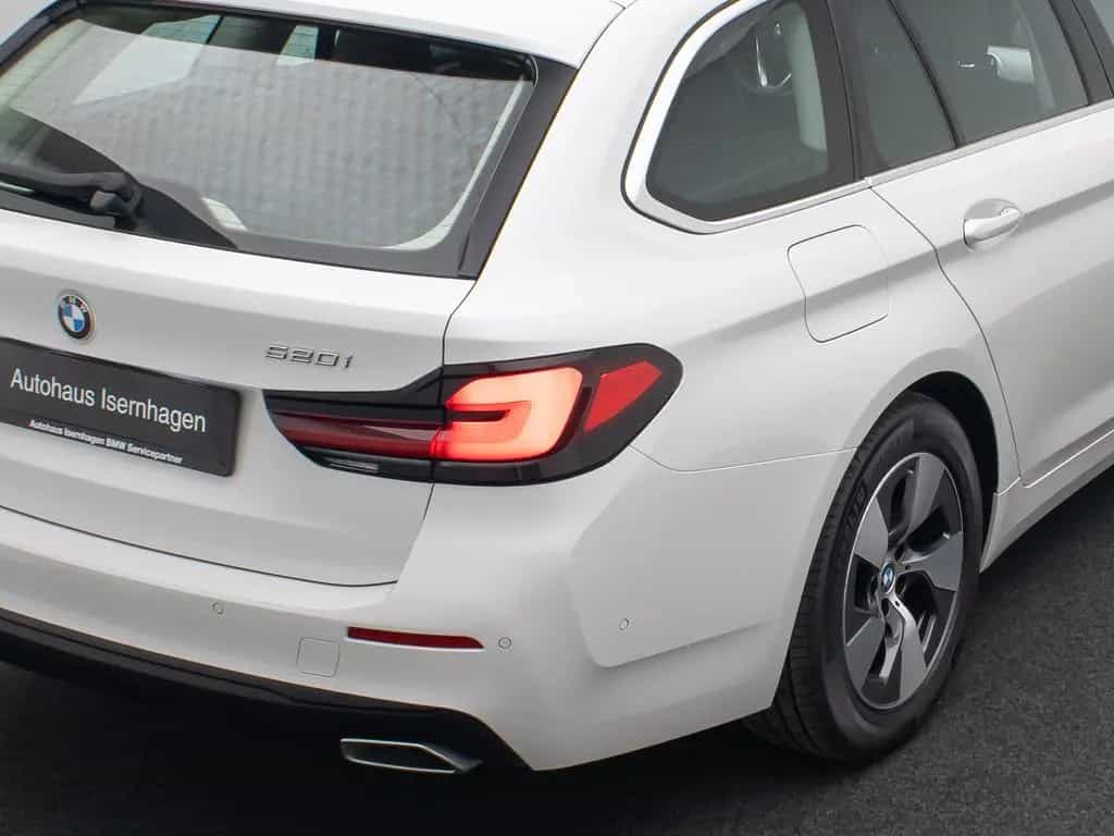 BMW 520 i DAB Alarm FernlichtAssis PDC GeschwindigReg 08/2022-photo-14