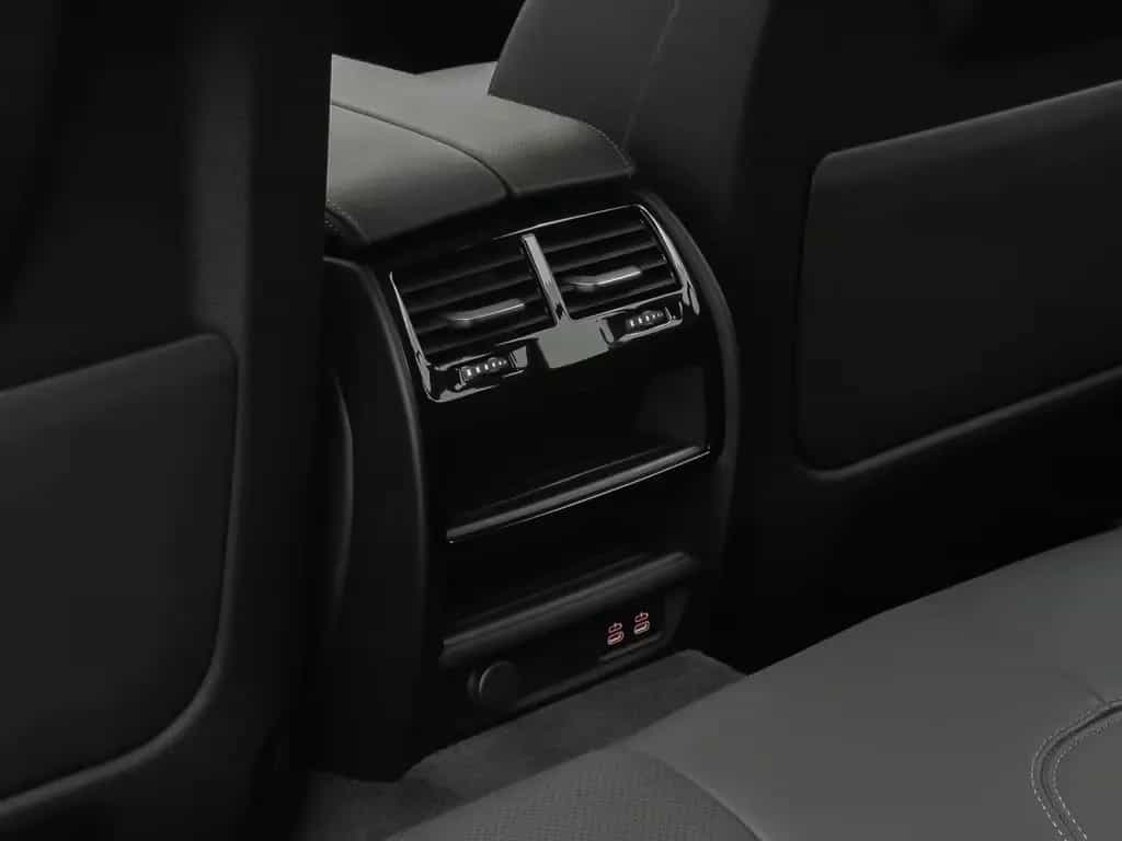 BMW 520 i DAB Alarm FernlichtAssis PDC GeschwindigReg 08/2022-photo-28