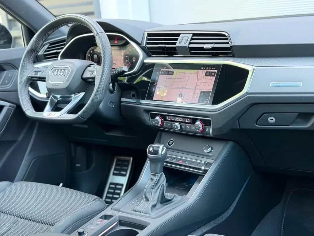 Audi Q3 Sportback 35 TFSI S-Line RSQ3 Pano/Keyless/So 05/2023-photo-17