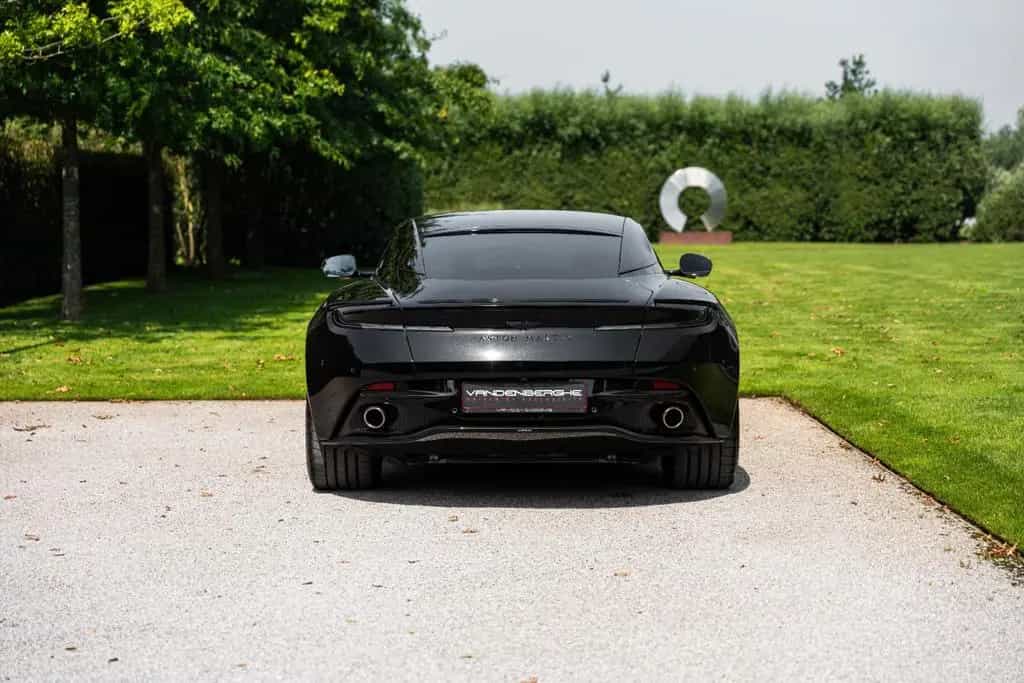 Aston Martin DB12 4.0 V8 / COUPE / BOWERS & WILKINS / 360° / VAT 04/2025-photo-5
