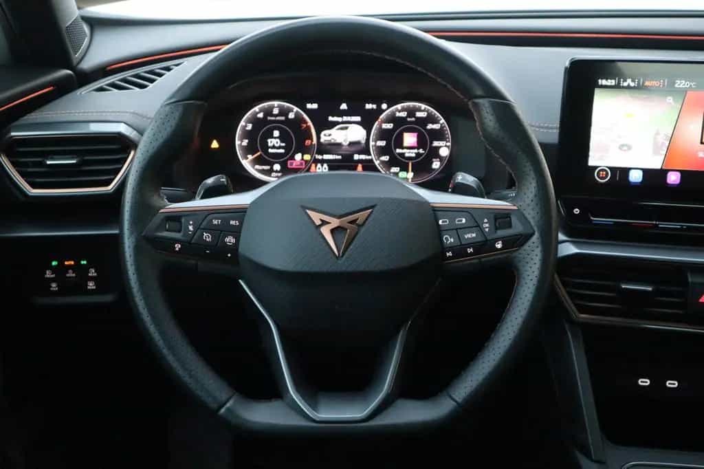 Cupra Formentor 1.5 TSI*ACC*KAMERA*SHZ*NAVI*DAB* 09/2023-photo-17