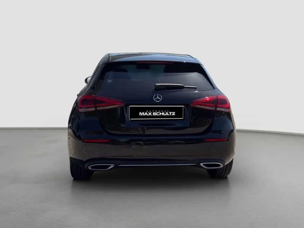 Mercedes-Benz A 200 Progressive*PanoDach*NavigationPremuim*LED 07/2018-photo-3