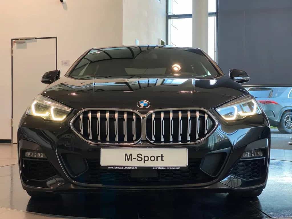 BMW 218 Gran Coupé 218d Gran Coupe M-Sport M-Sitze CockpitProf Pano 03/2022-photo-3