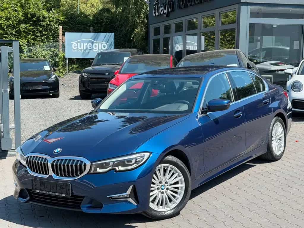 BMW 320 d Luxury Line Aut. 1 Hand - LED - Leder - // 04/2021-photo-1