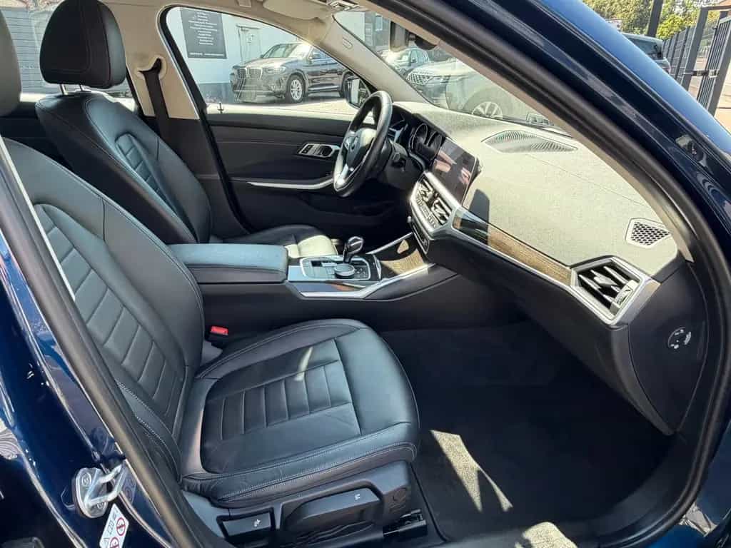 BMW 320 d Luxury Line Aut. 1 Hand - LED - Leder - // 04/2021-photo-15