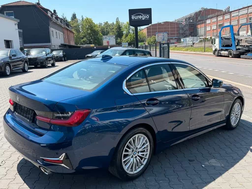 BMW 320 d Luxury Line Aut. 1 Hand - LED - Leder - // 04/2021-photo-6
