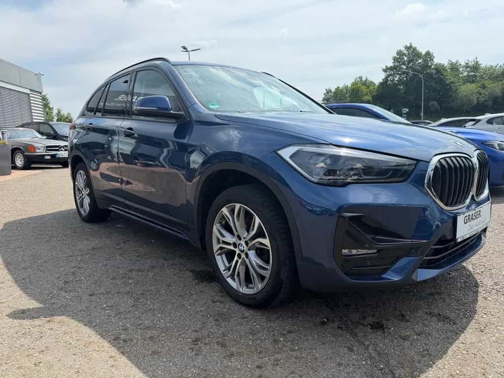 BMW X1 xDrive18d Sport Line Navi DAB LED RFK Shz 12/2020-photo-1