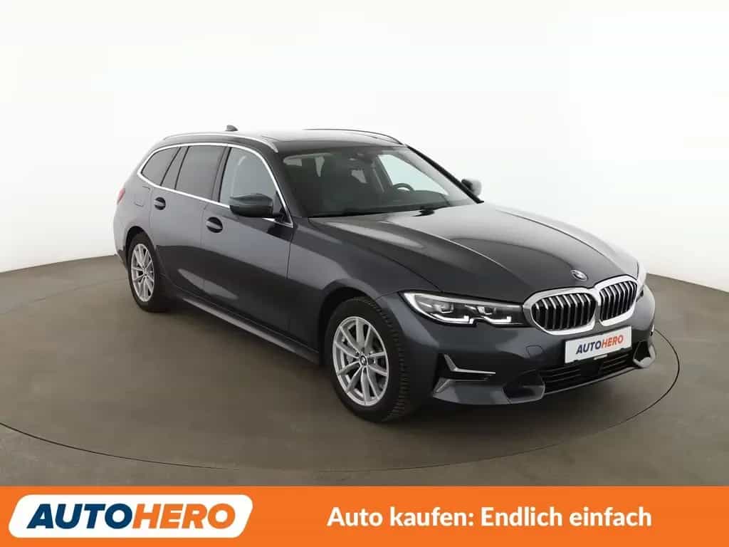 BMW 330 i xDrive Luxury Line Aut.*NAVI*LED*PDC*ACC* 05/2022-photo-7