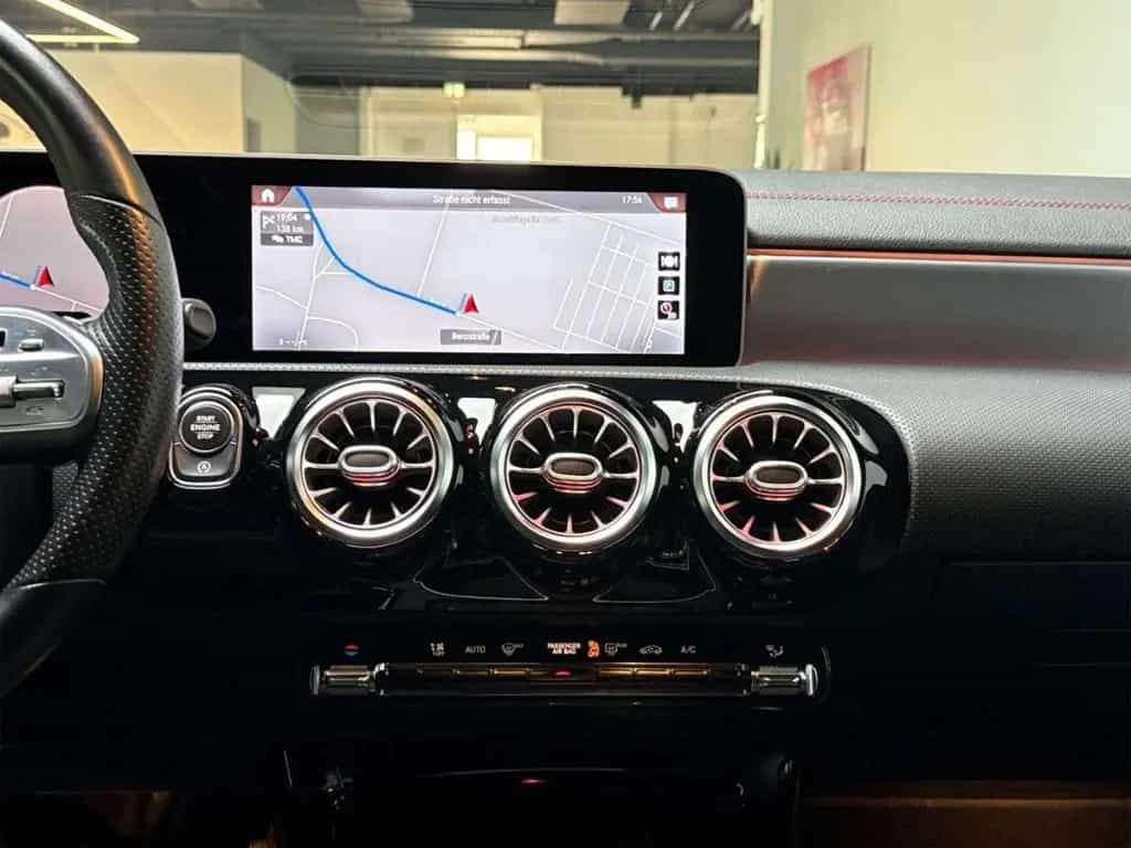 Mercedes-Benz CLA 220 SB AMG-Line Night LED Pano Sound Ambient 10/2019-photo-15
