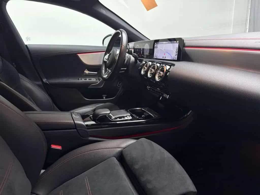 Mercedes-Benz CLA 220 SB AMG-Line Night LED Pano Sound Ambient 10/2019-photo-8
