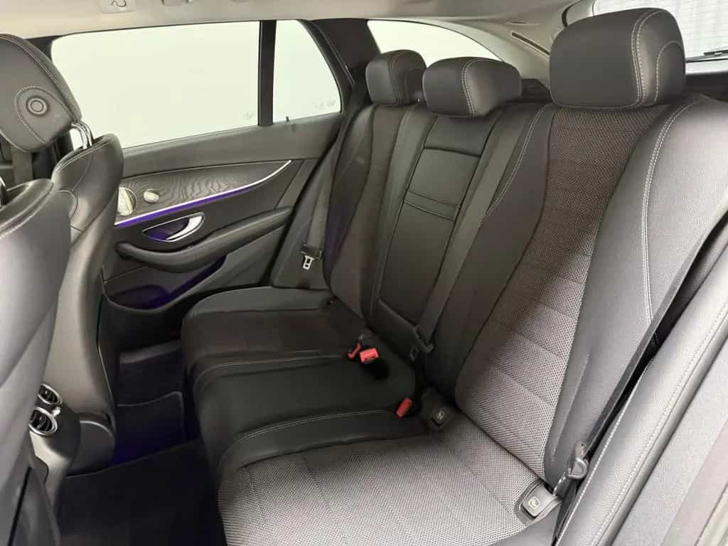 Mercedes-Benz E 220 d 4Matic T Avantgarde Sparsam Elegant 03/2021-photo-18