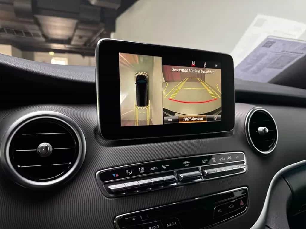 Mercedes-Benz V 250 250d lang Avantg. 360 ILS Leder Comand Sta 06/2019-photo-18