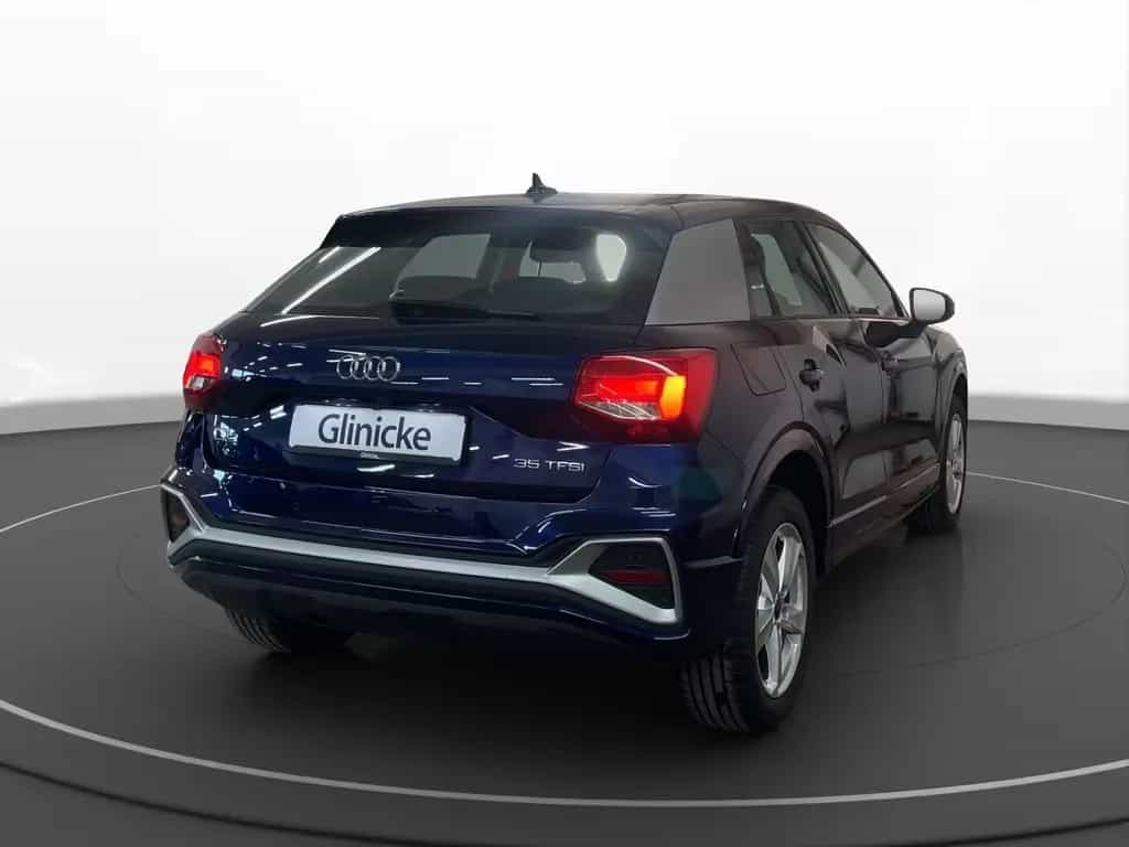 Audi Q2 35 TFSI S line S tronic LED LM 17" PDC+RFK 10/2024-photo-3