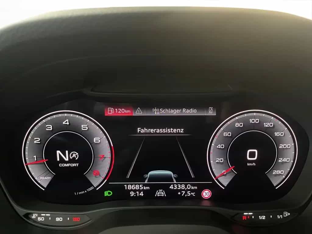 Audi Q2 35 TFSI S line S tronic LED LM 17" PDC+RFK 10/2024-photo-6