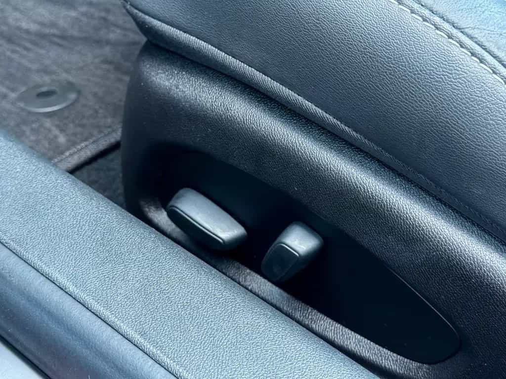 Chevrolet Camaro Cabriolet V8*Aut.*MagneticRide*HUD*BOSE* 07/2017-photo-32