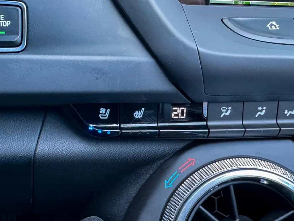 Chevrolet Camaro Cabriolet V8*Aut.*MagneticRide*HUD*BOSE* 07/2017-photo-35
