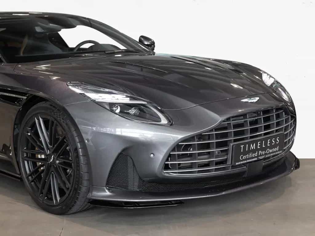 Aston Martin DB12 Coupe Aston Martin Hamburg 05/2024-photo-13