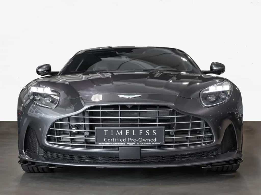 Aston Martin DB12 Coupe Aston Martin Hamburg 05/2024-photo-5