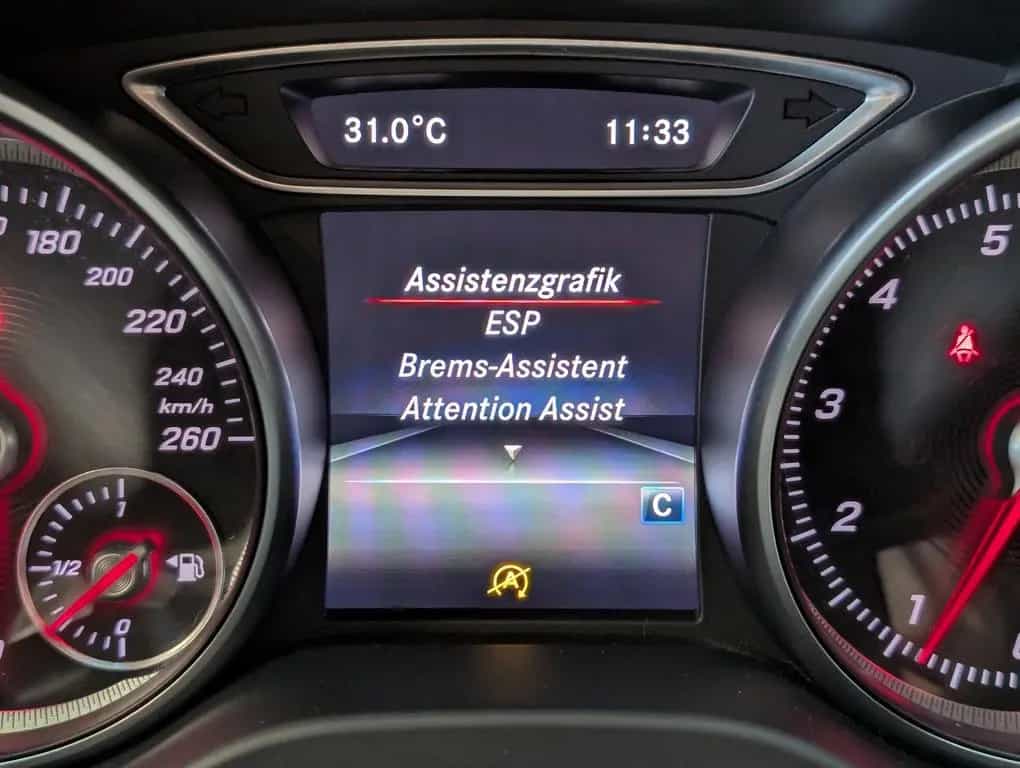 Mercedes-Benz CLA 200 AMG LED-High Cam H/K Navi Leder Memory 12/2016-photo-25