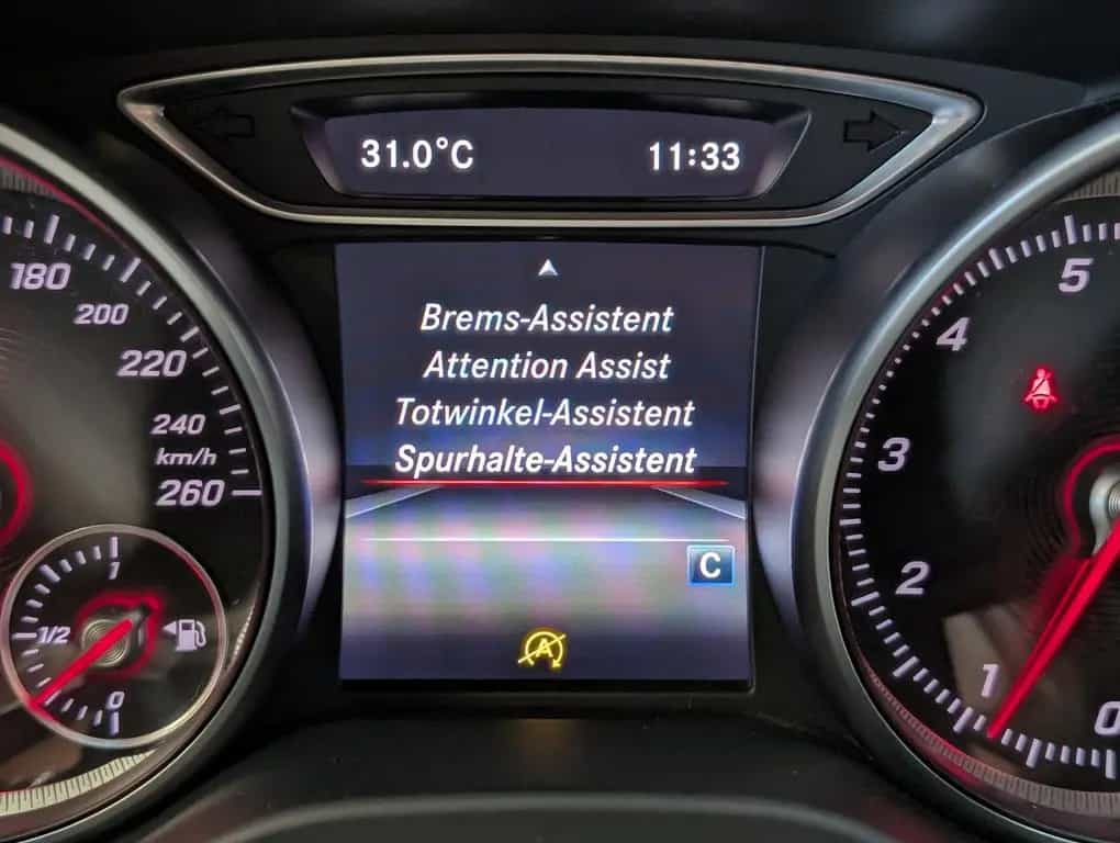 Mercedes-Benz CLA 200 AMG LED-High Cam H/K Navi Leder Memory 12/2016-photo-26