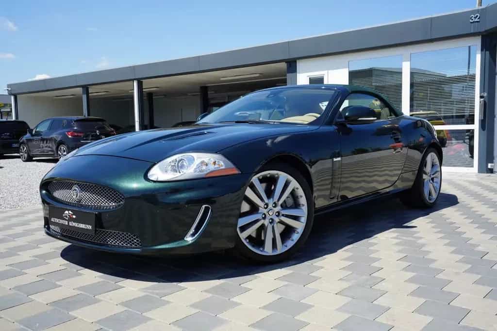 Jaguar XKR Supercharged 5.0 V8 Cabrio*R Performance*B&W 03/2011-photo-0