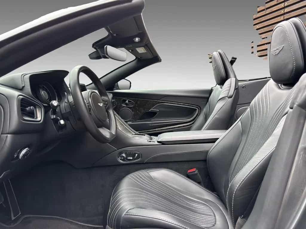 Aston Martin DB11 4.0 V8 Volante 360° neue Inspektion Deutsch 07/2019-photo-7