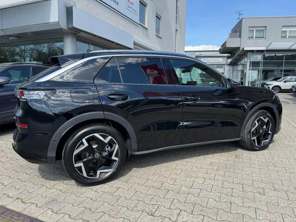 Volkswagen T-Roc R-Line 1.5 eTSI DSG  -AHK- 04/2026-photo-23
