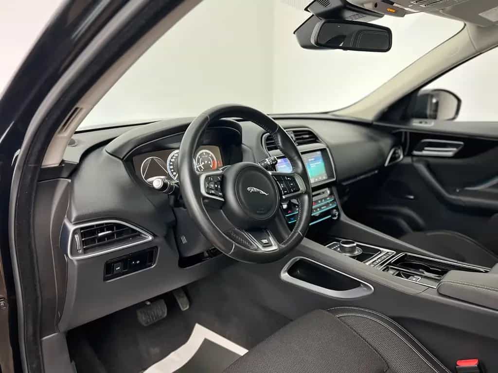 Jaguar F-Pace R-Sport  4x4 PANO/ MERIVAN /1.HD / 81.tKM 02/2018-photo-11