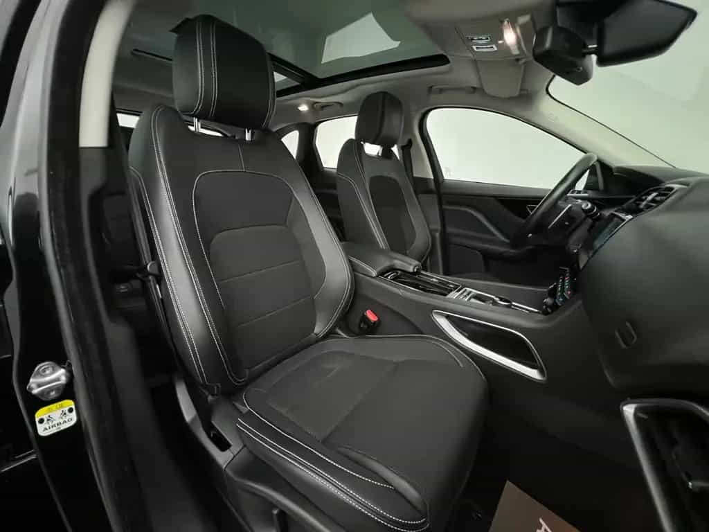 Jaguar F-Pace R-Sport  4x4 PANO/ MERIVAN /1.HD / 81.tKM 02/2018-photo-6