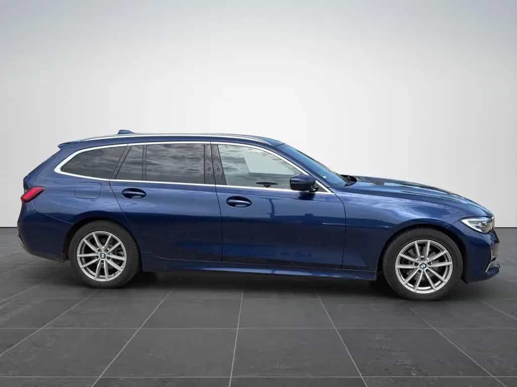 BMW 320 3er Touring - 320 d xDrive Luxury Line Klima 03/2020-photo-6