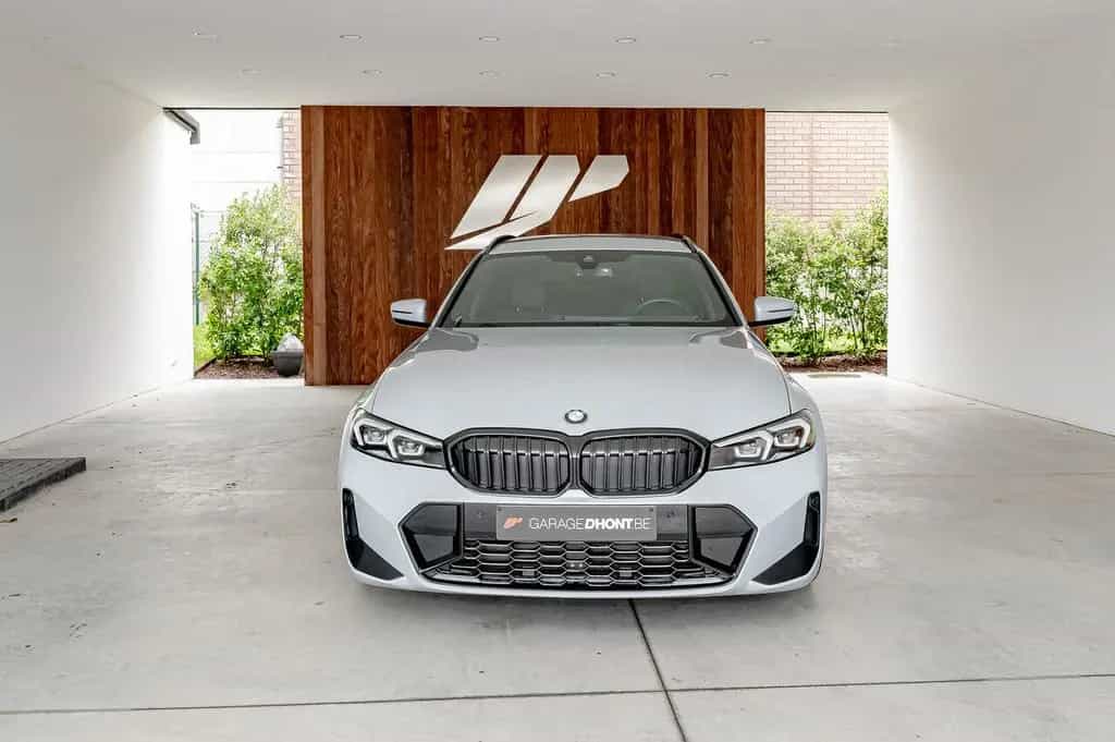 BMW 318 i, touring, M pack, camera, widescreen G21 l 07/2024-photo-2