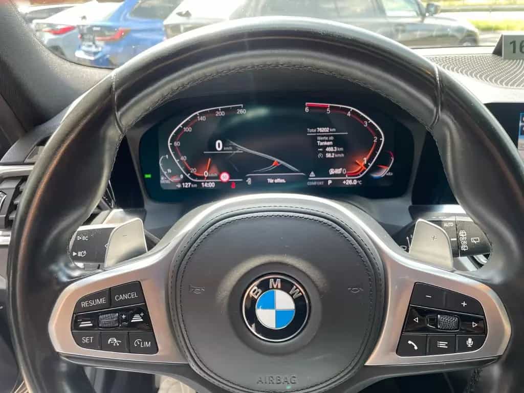 BMW 320 d M-Sport BlackLinePro LED Navi RFK Pano "19" 03/2020-photo-12