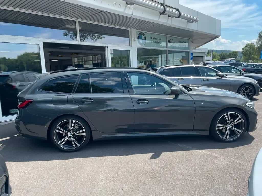 BMW 320 d M-Sport BlackLinePro LED Navi RFK Pano "19" 03/2020-photo-3