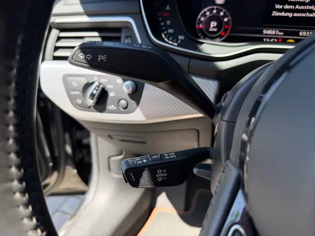 Audi A5 Cabriolet quattro LED*B&O*HEAD-UP*360*CARPLAY 06/2017-photo-27