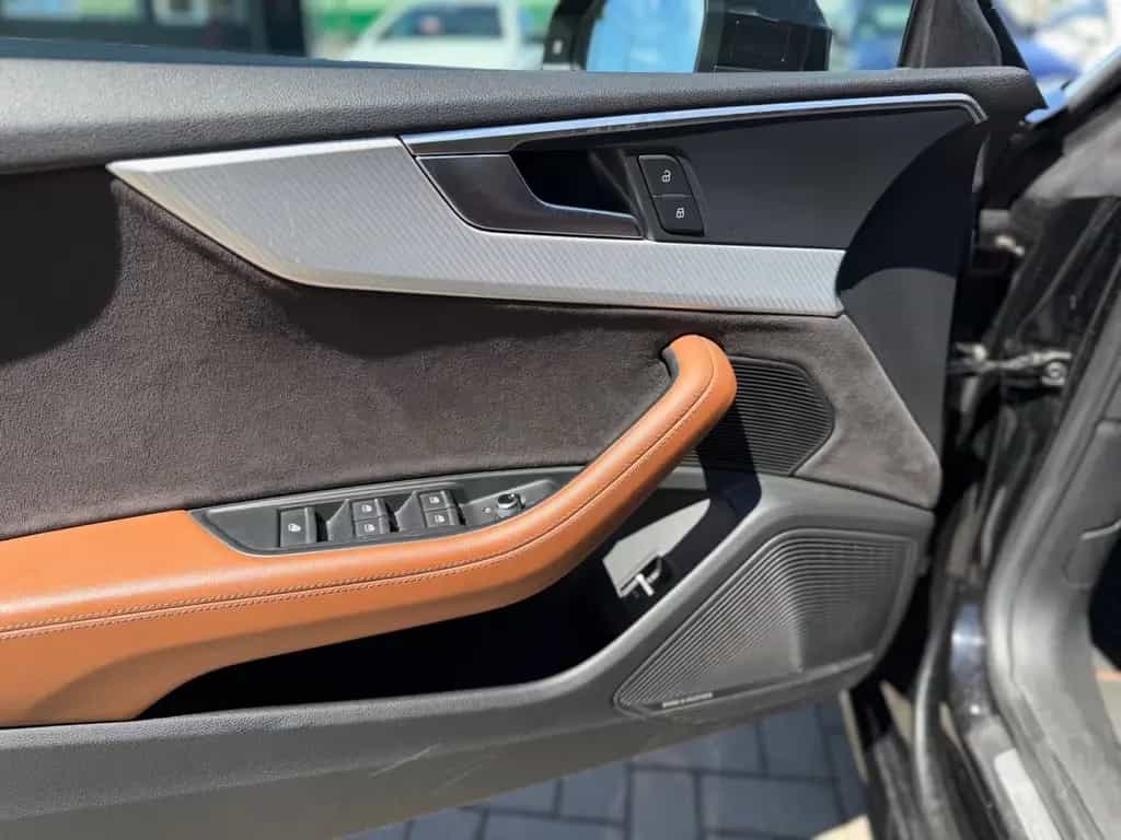 Audi A5 Cabriolet quattro LED*B&O*HEAD-UP*360*CARPLAY 06/2017-photo-31