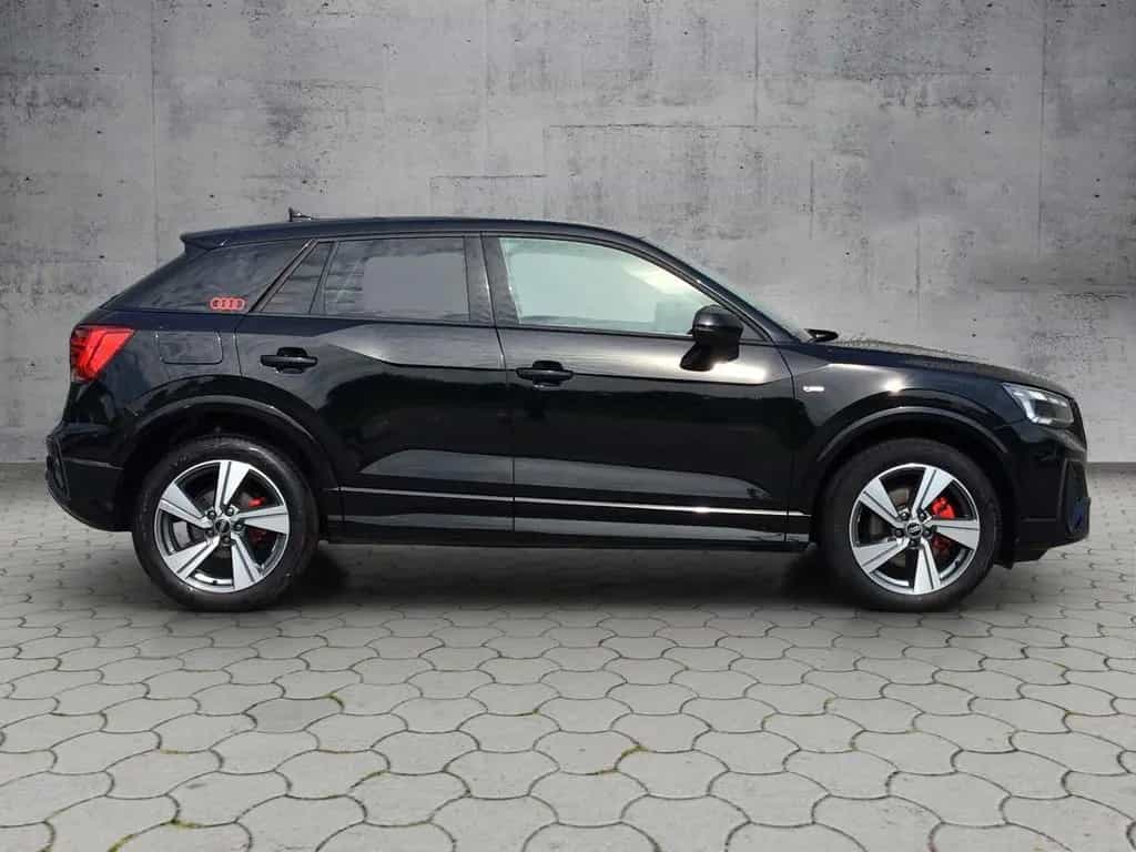 Audi Q2 40 TFSI quatt. S-tronic STH/MATRIX 03/2023-photo-3