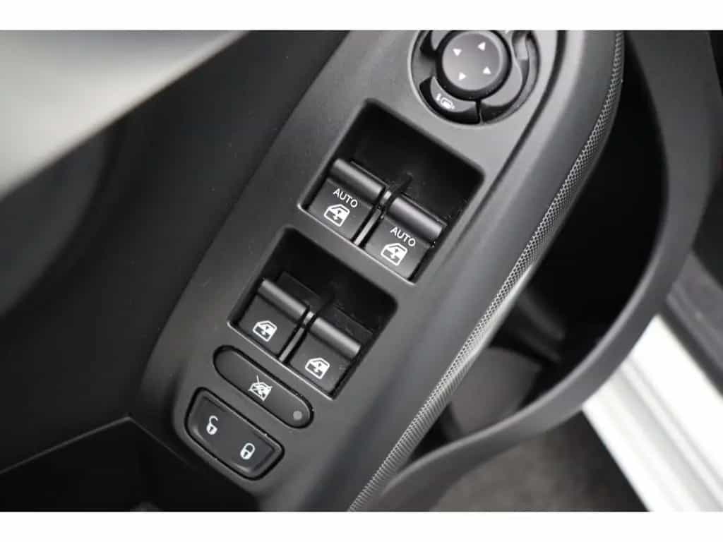 Fiat 500X Sport Einparkhilfe ACC Kamera SHZ Totwinkel 05/2020-photo-19